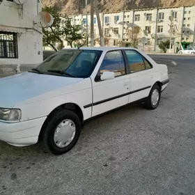 Peugeot 405 1996