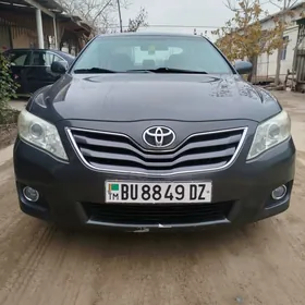 Toyota Camry 2010