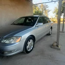 Toyota Avalon 2004