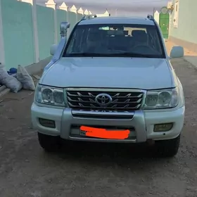 Toyota Land Cruiser 2002