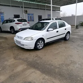 Opel Astra 2003