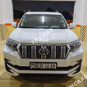 Toyota Land Cruiser Prado 2023