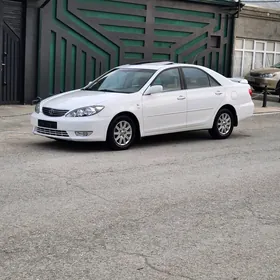 Toyota Camry 2005