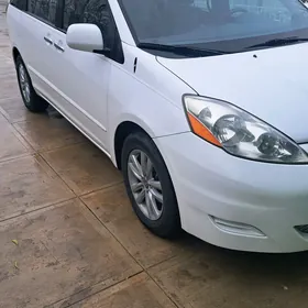 Toyota Sienna 2009