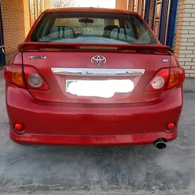 Toyota Corolla 2010