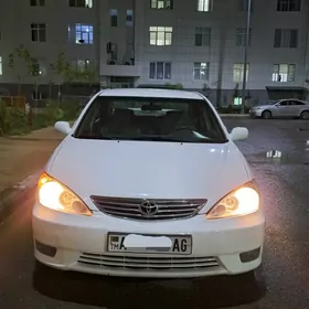 Toyota Camry 2005