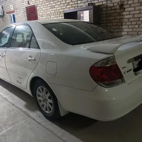 Toyota Camry 2003