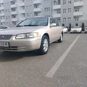 Toyota Camry 1999