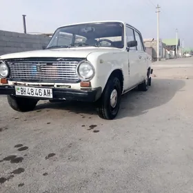 Lada 2104 1981