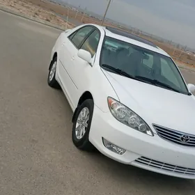 Toyota Camry 2005