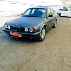 BMW E34 1989