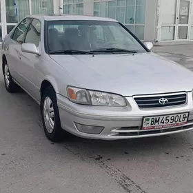 Toyota Camry 2000