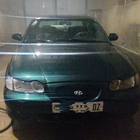 Hyundai Sonata 1996