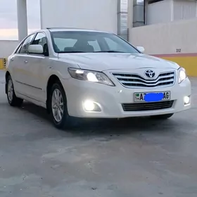 Toyota Camry 2011