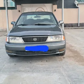 Toyota Avalon 1999