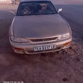 Toyota Camry 1993