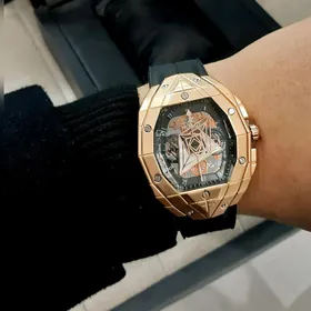 sagat HUBLOT часы