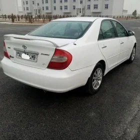 Toyota Camry 2004