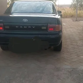 Toyota Camry 1992