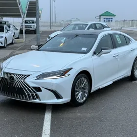 Lexus ES 350 2023