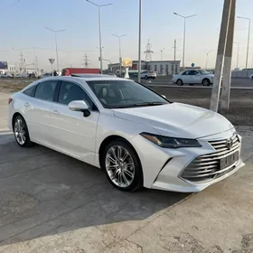 Toyota Avalon 2019