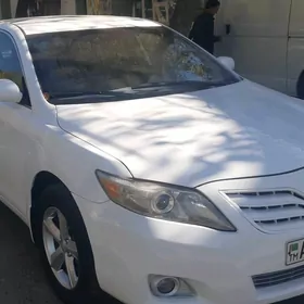 Toyota Camry 2010