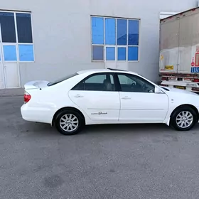 Toyota Camry 2003