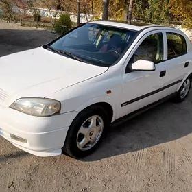 Opel Astra 2000