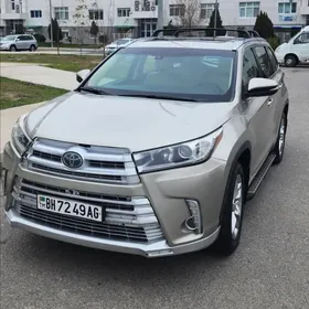 Toyota Highlander 2016