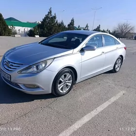 Hyundai Sonata 2013