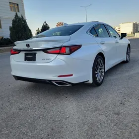 Lexus ES 350 2019