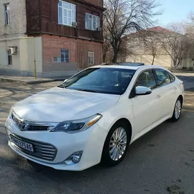 Toyota Avalon 2013