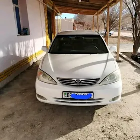 Toyota Camry 2003