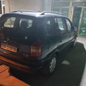 Opel Zafira 2001