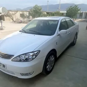 Toyota Camry 2005