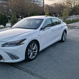 Lexus ES 350 2019