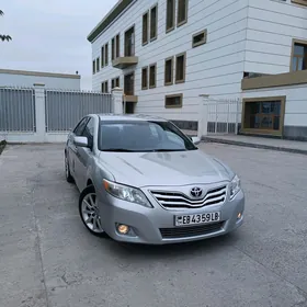 Toyota Camry 2010