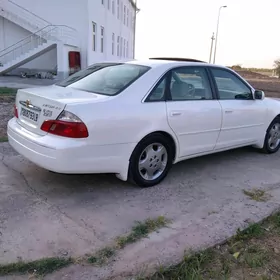 Toyota Avalon 2003