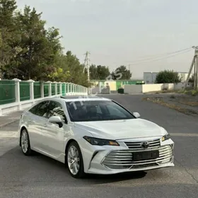 Toyota Avalon 2019