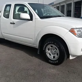 Nissan Frontier 2018