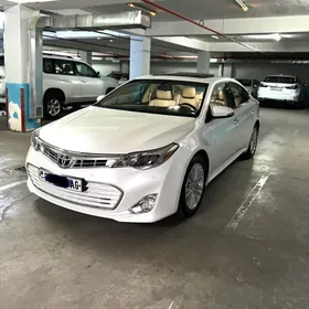 Toyota Avalon 2013