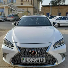 Lexus ES 350 2019