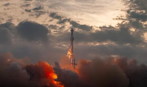 SpaceX dünýäniň iň gymmat startapy boldy. Onuň kapitalizasiýasy 350 mlrd dollara ýetdi