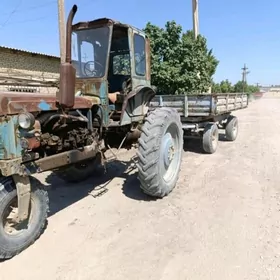 MTZ T-28 1990