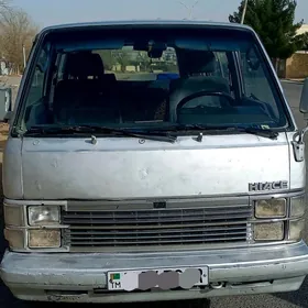 Toyota Hiace 1995