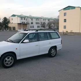 Opel Astra 1995