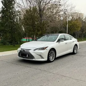 Lexus ES 350 2020