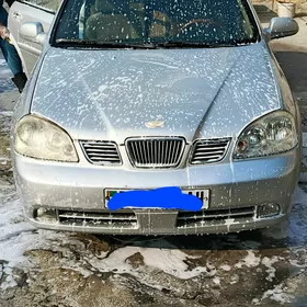 Daewoo Lacetti 2003