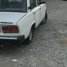 Lada 2107 2001