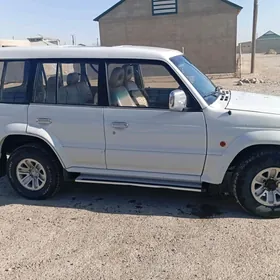 Mitsubishi Pajero 1994